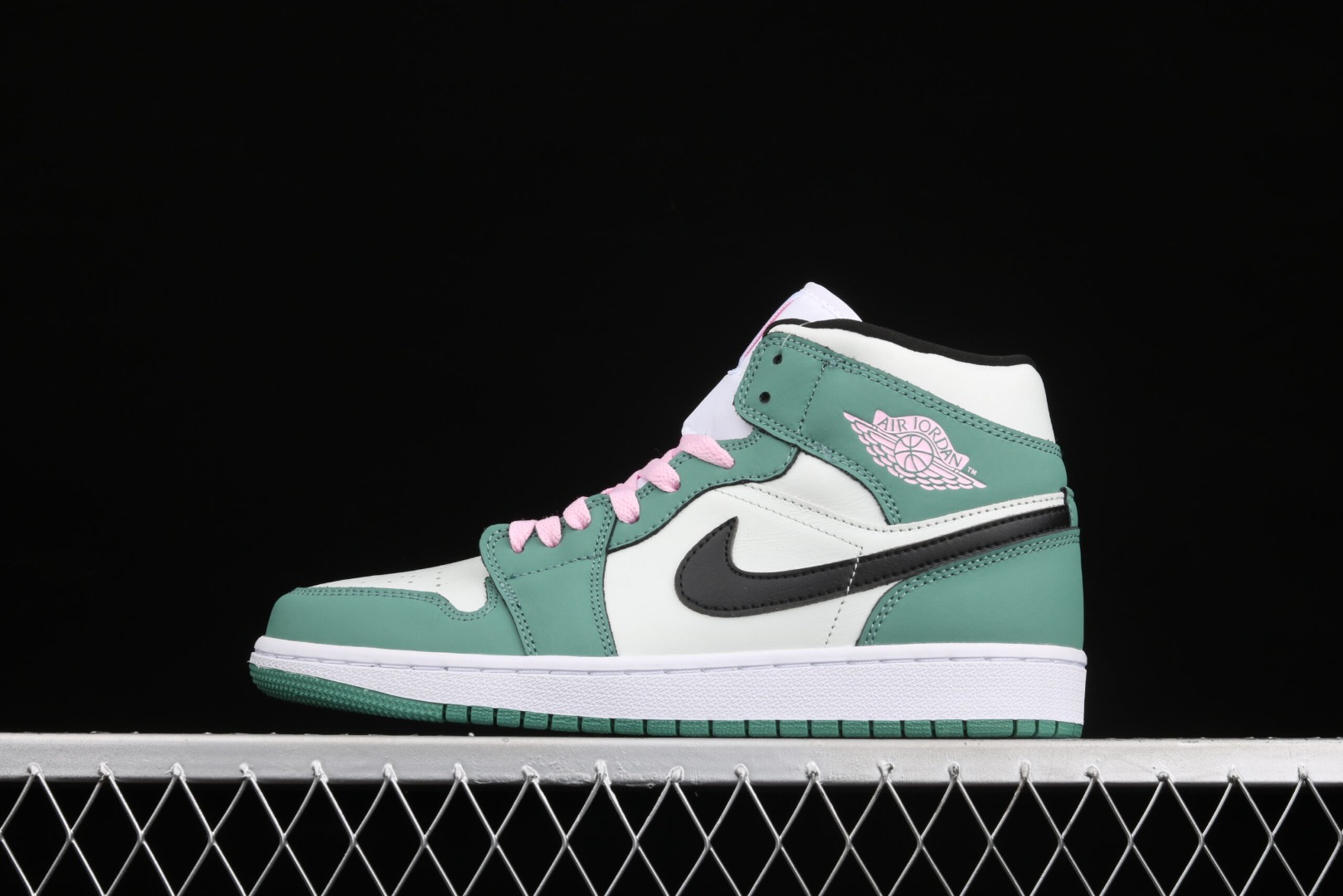 Air Jordan 1 Mid Dutch Green