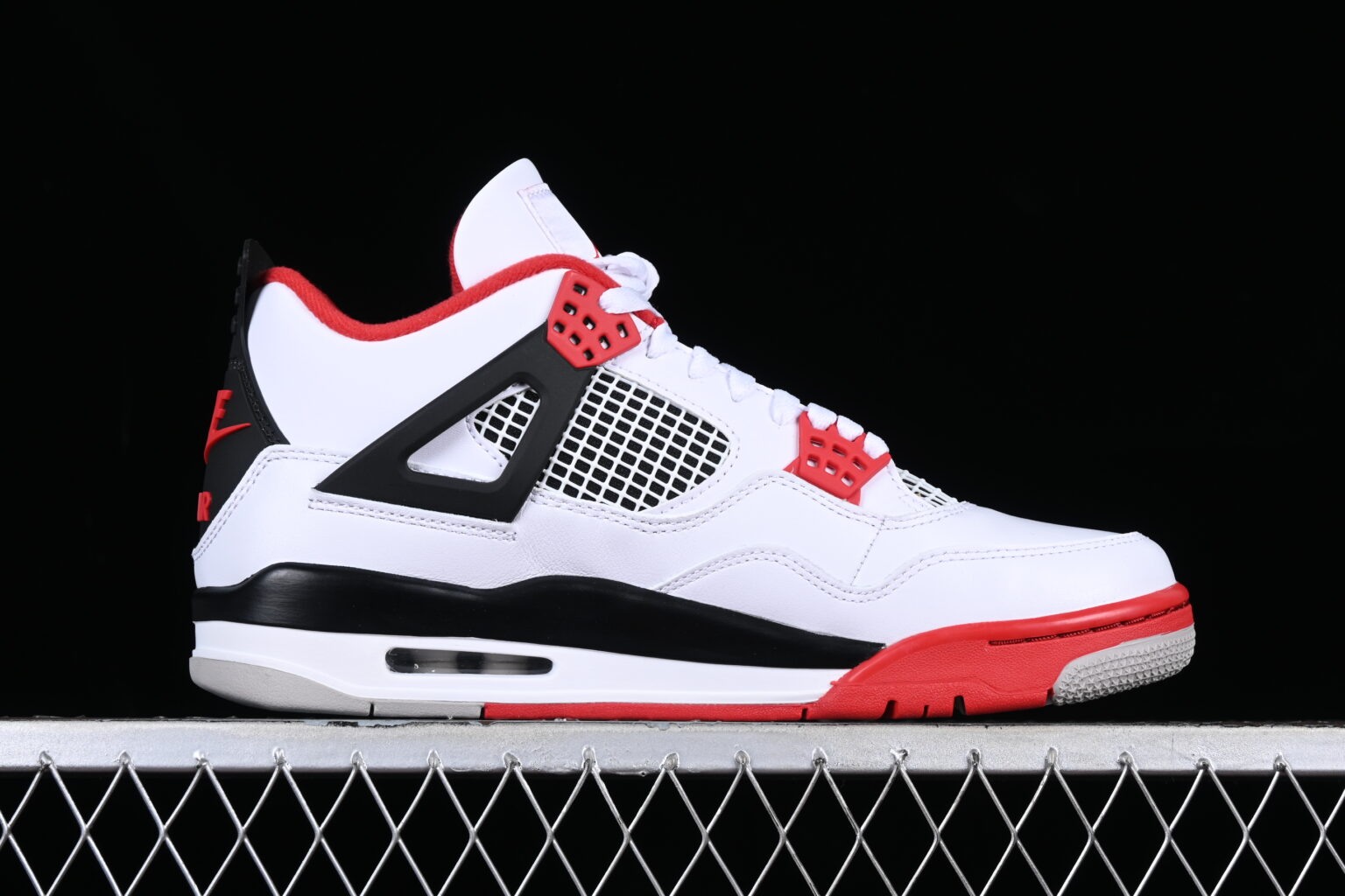 Air Jordan 4 Retro Fire Red